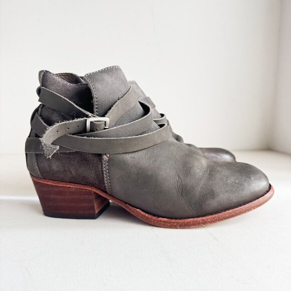H Hudson London Grey Classic Leather Booties 40 - Picture 1 of 11